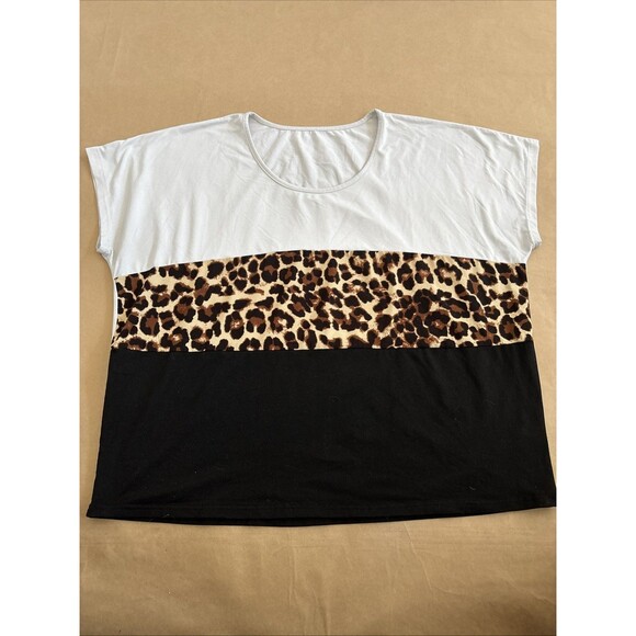 Shein 0XL Color Block T Shirt Animal Print - Picture 1 of 6